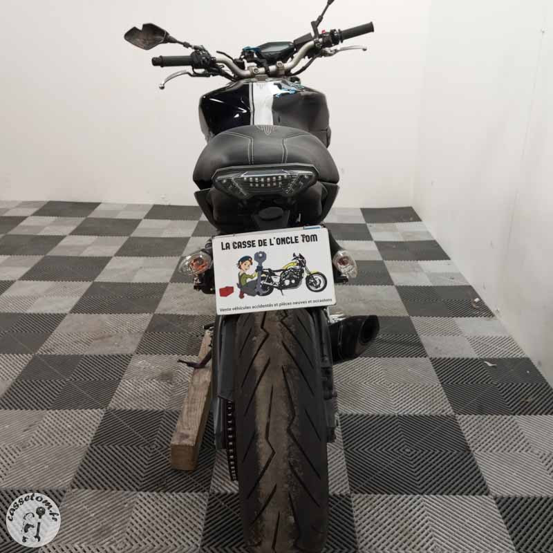 YAMAHA MT-09 847 2014 accidentée - La Casse de l Oncle Tom
