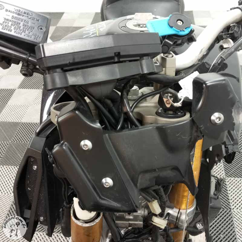 YAMAHA MT-09 847 2014 accidentée - La Casse de l Oncle Tom