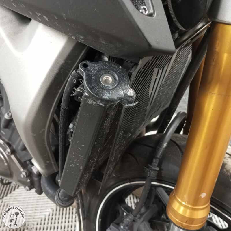 YAMAHA MT-09 847 2014 accidentée - La Casse de l Oncle Tom
