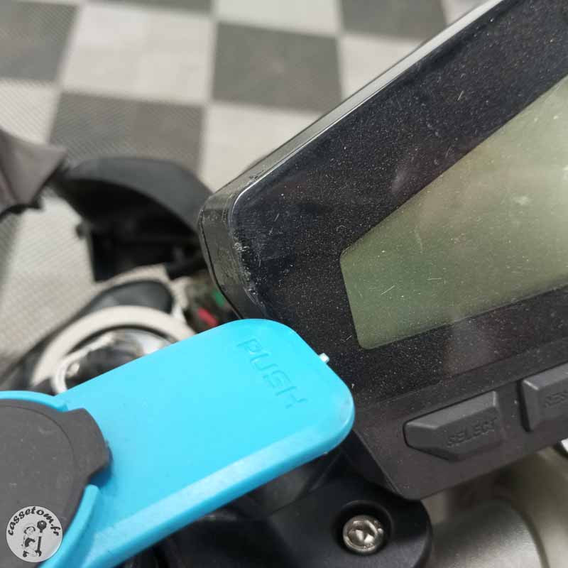 YAMAHA MT-09 847 2014 accidentée - La Casse de l Oncle Tom