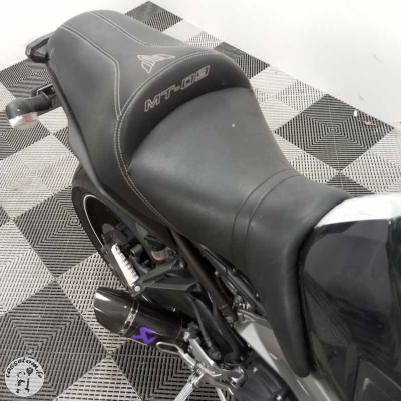 YAMAHA MT-09 847 2014 accidentée - La Casse de l Oncle Tom