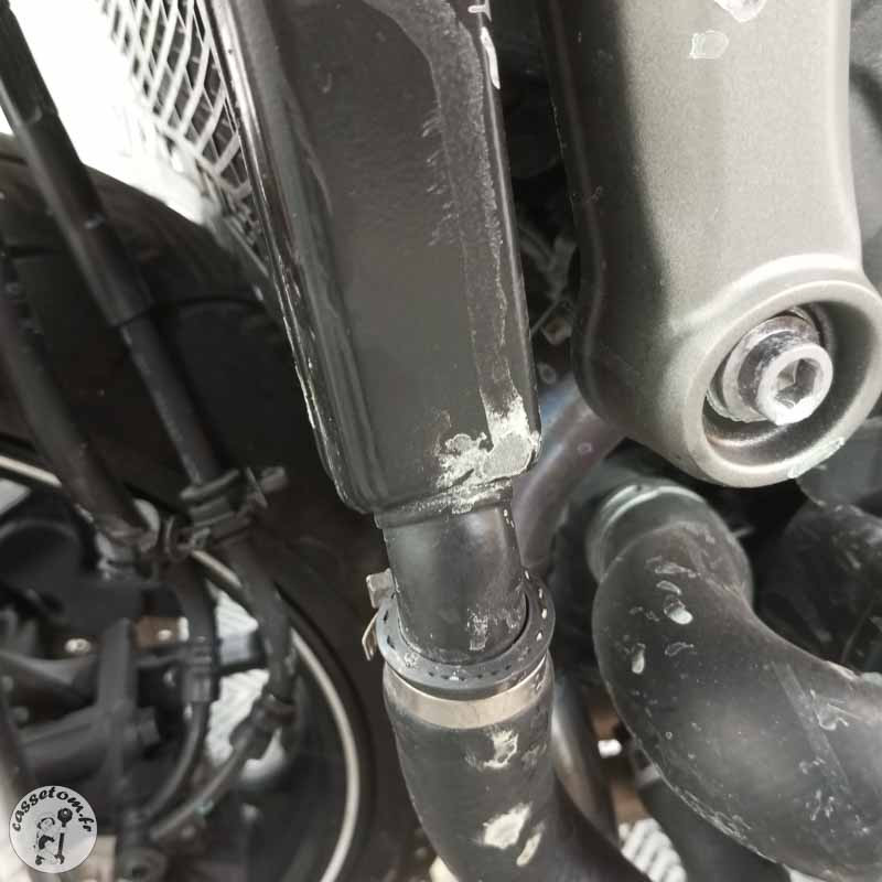 YAMAHA MT-09 847 2014 accidentée - La Casse de l Oncle Tom