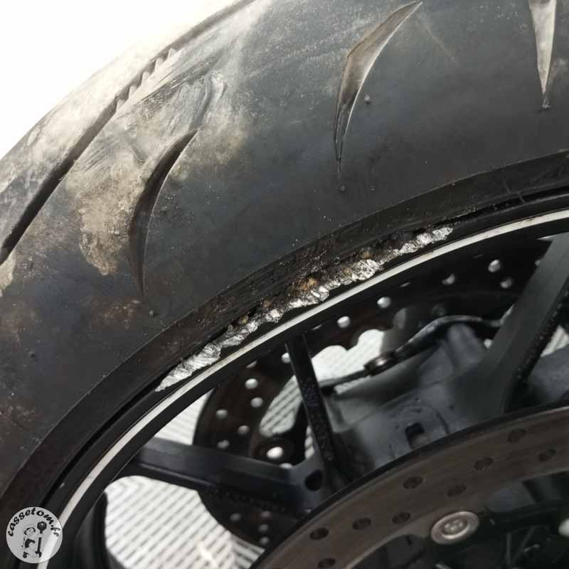 YAMAHA MT-09 847 2014 accidentée - La Casse de l Oncle Tom