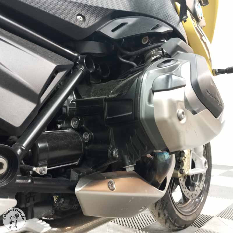 B.M.W. R1250RS 1254 2020 accidentée - La Casse de l Oncle Tom