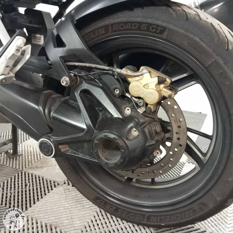 B.M.W. R1250RS 1254 2020 accidentée - La Casse de l Oncle Tom