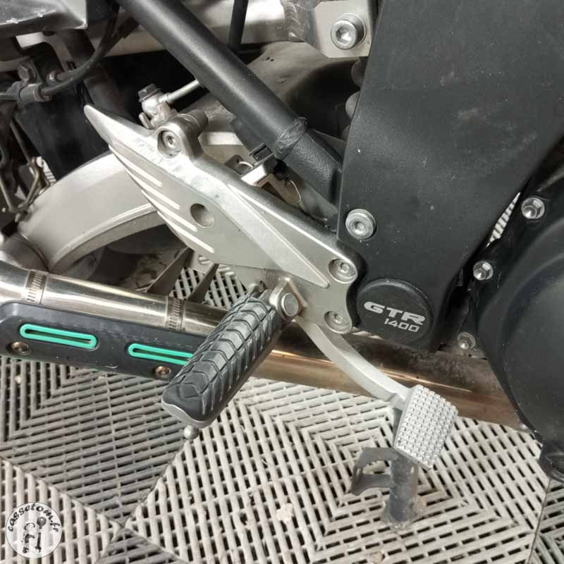 KAWASAKI 1400GTR 1352 2016 accidentée - La Casse de l Oncle Tom
