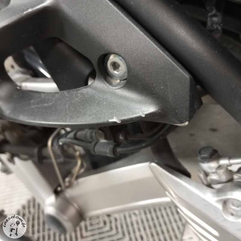 KAWASAKI 1400GTR 1352 2016 accidentée - La Casse de l Oncle Tom