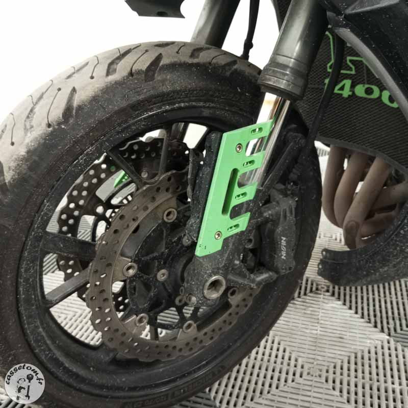 KAWASAKI 1400GTR 1352 2016 accidentée - La Casse de l Oncle Tom