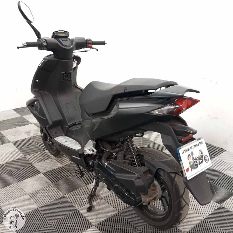 PEUGEOT SPEEDFIGH 50 2021 accidenté - La Casse de l Oncle Tom