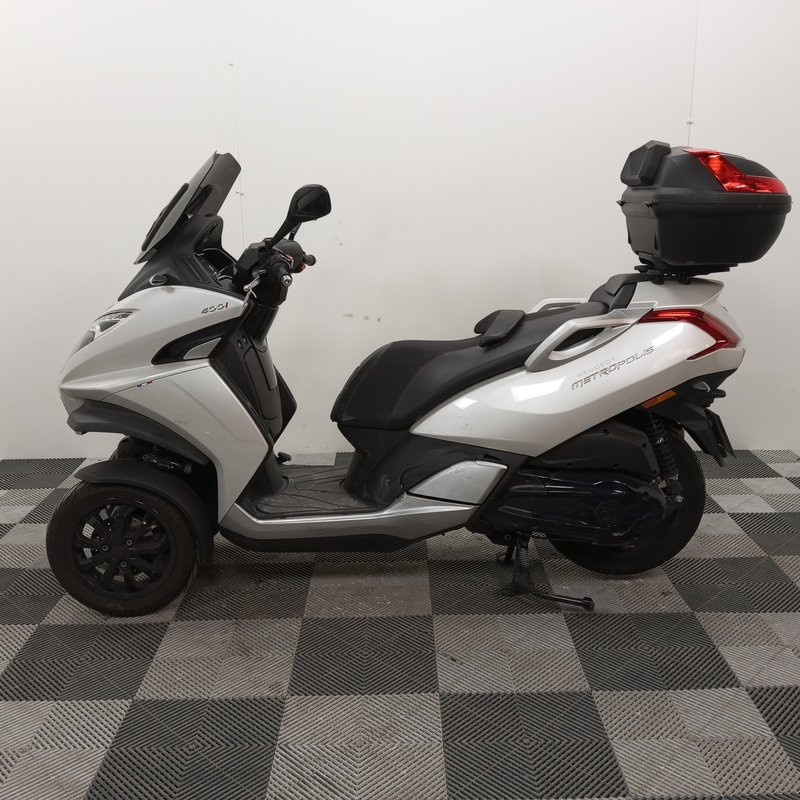 PEUGEOT METROPOLI 399 2019 accidente - La Casse de l Oncle Tom