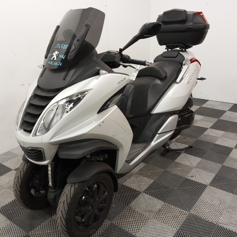 PEUGEOT METROPOLI 399 2019 accidente - La Casse de l Oncle Tom