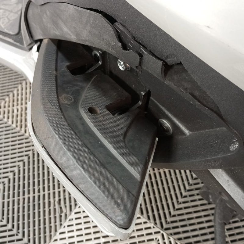 PEUGEOT METROPOLI 399 2019 accidente - La Casse de l Oncle Tom