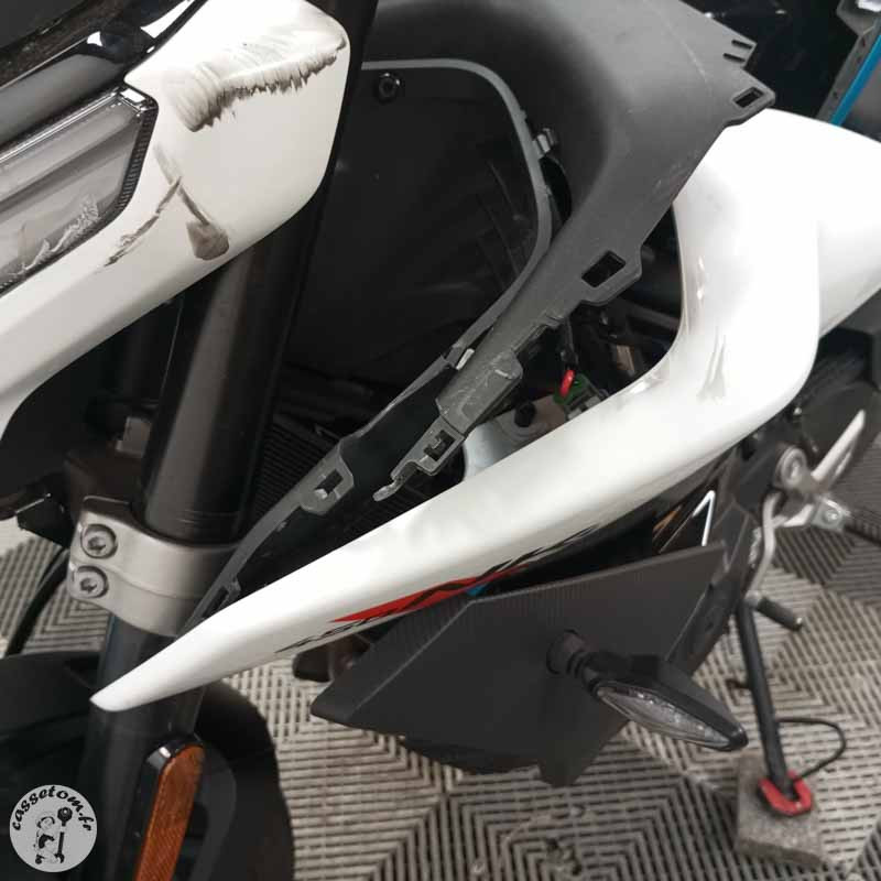 CF MOTO 450NK 449 2026 accidentée - La Casse de l Oncle Tom