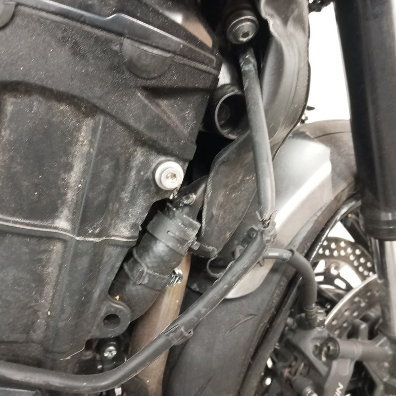 KAWASAKI Z900 948 2025 accidentée - La Casse de l Oncle Tom