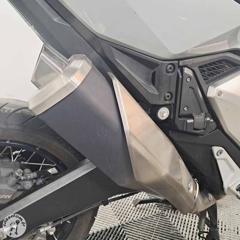 Honda X-ADV 745 2022 accidenté - La Casse de l Oncle Tom