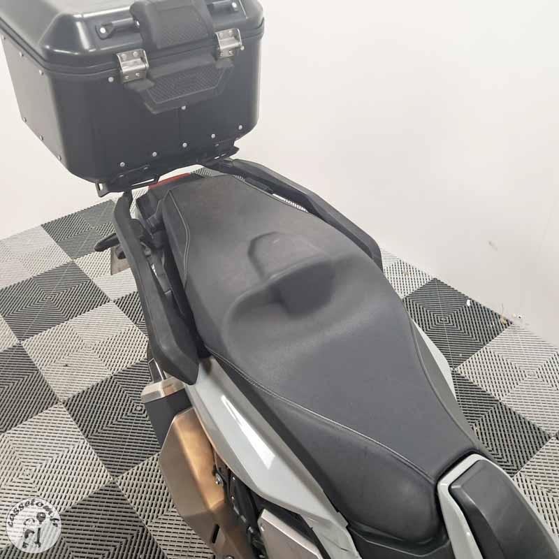 Honda X-ADV 745 2022 accidenté - La Casse de l Oncle Tom