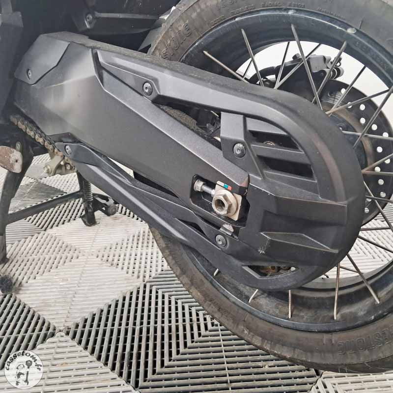 Honda X-ADV 745 2022 accidenté - La Casse de l Oncle Tom