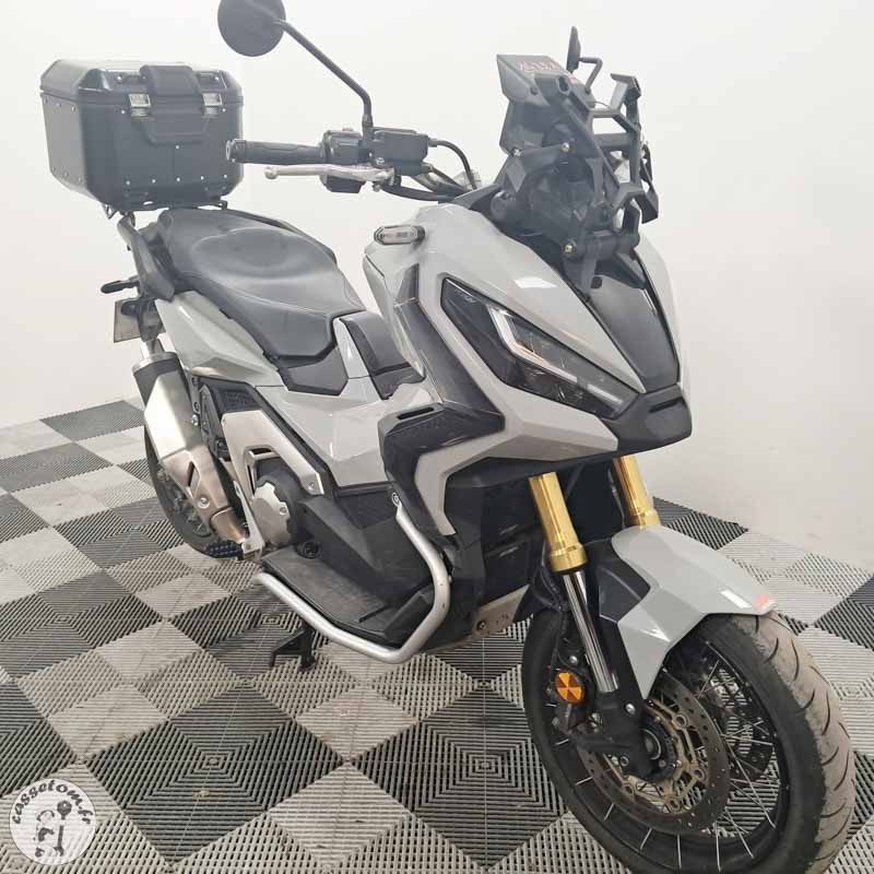 Honda X-ADV 745 2022 accidenté - La Casse de l Oncle Tom