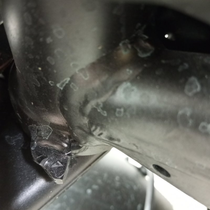HONDA CB650RA 649 2025 accidentée - La Casse de l Oncle Tom