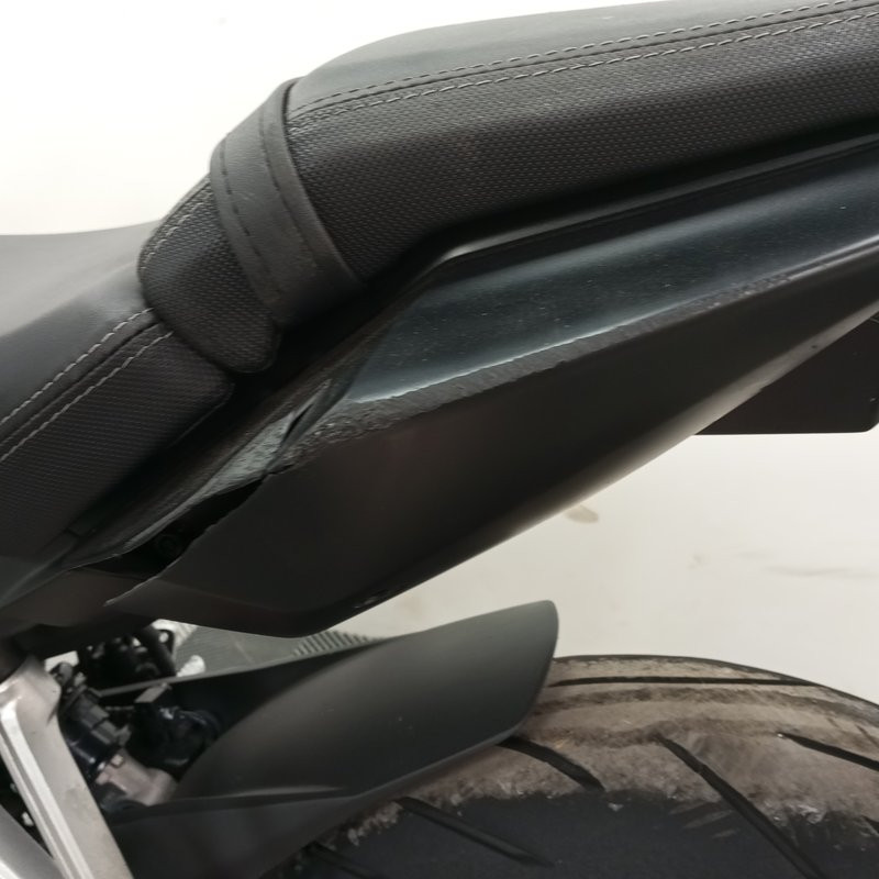 HONDA CB650RA 649 2025 accidentée - La Casse de l Oncle Tom