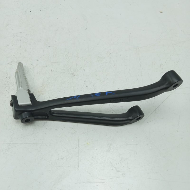 Platine avec repose pied arrière droit  Bmw 1000 s rr 2013 - Cassetom - Nos pieces motos