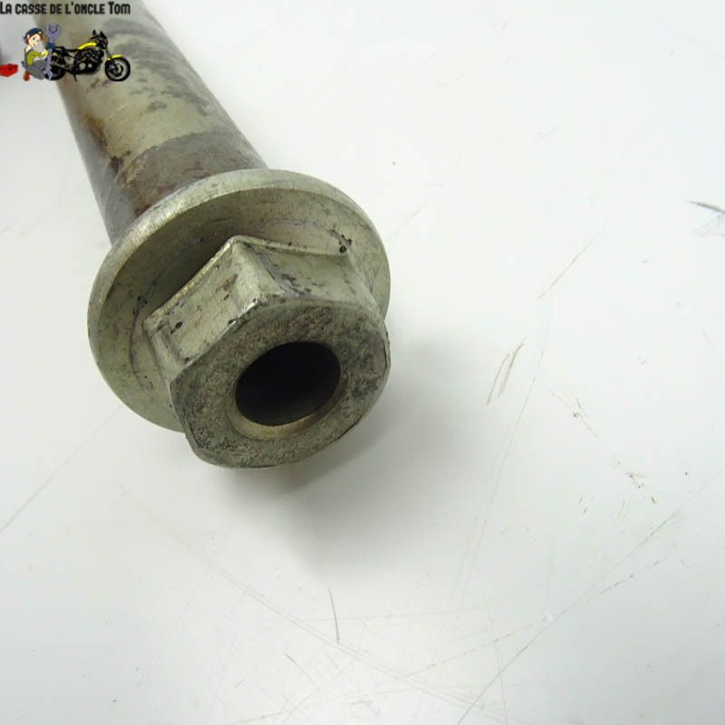 Axe de bras oscillant Suzuki 650  Gladius SVF 2009 - CTM-10512-015