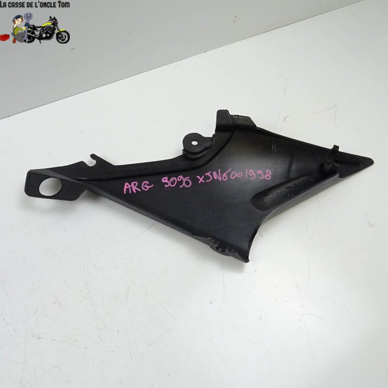 Cache sous selle gauche  Yamaha 600 xj6n 1998 - CTM-9090-006