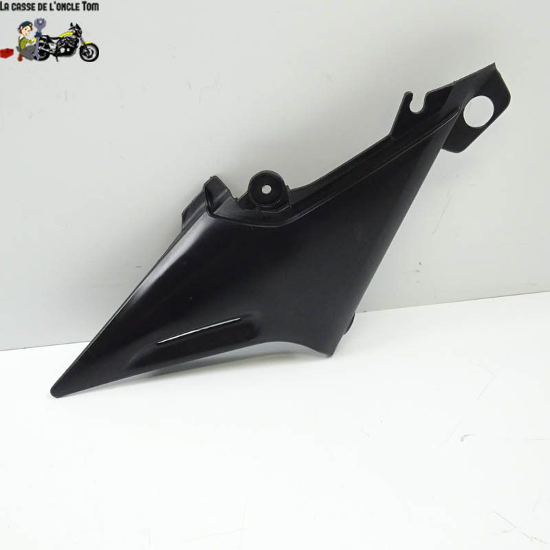 Cache sous selle gauche  Yamaha 600 xj6n 1998 - CTM-9090-006
