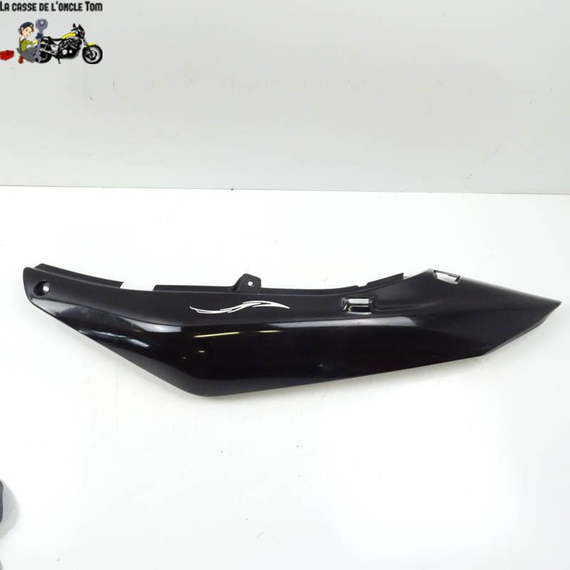 Demi coque arrière gauche  Yamaha 600 xj6n 1998 - CTM-9090-004