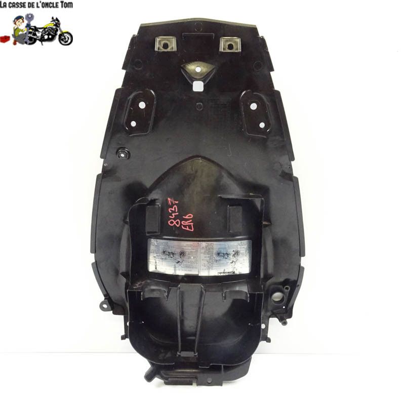 Passage de roue  Kawasaki 650 er6 2010 - CTM-8437-014