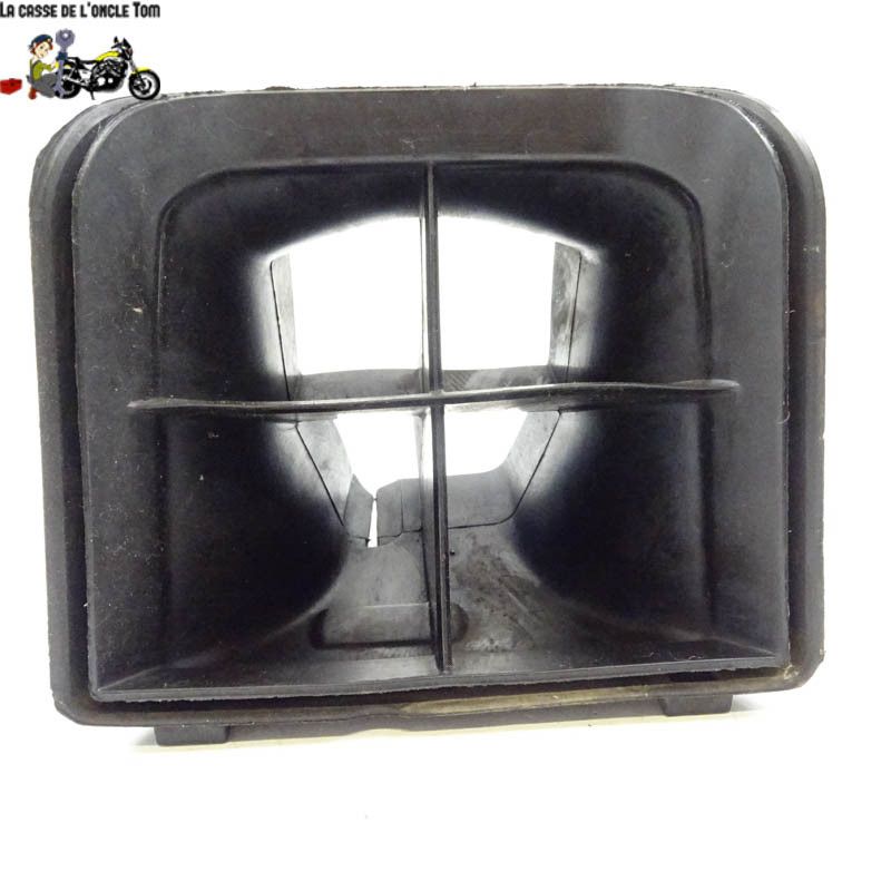 Manchon d'entrée de boite à air Triumph 675 street triple  2013 - CTM-10401-037