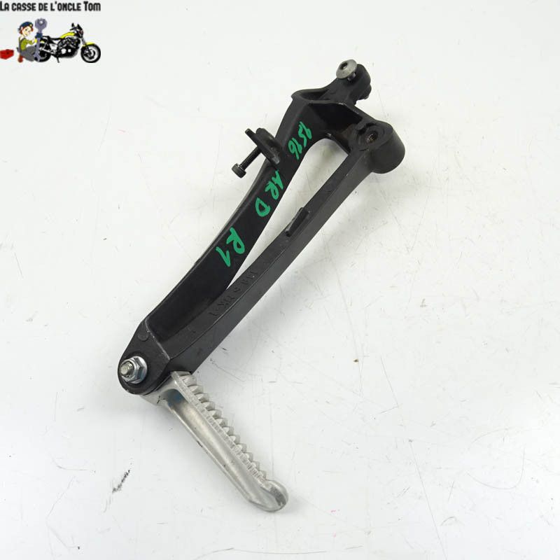 Platine + repose pied arrière droit Yamaha 1000 R1 2010 - CTM-9596-008