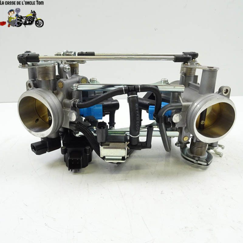 Rampe d'injection Suzuki 1000 dl v-strom 2019 - CTM-10899-022