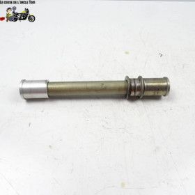 Axe de roue avant Kawasaki...