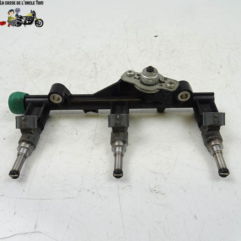 Rampe d'injection secondaire Yamaha 900 mt-09 Tracer 2016 - CTM-10951-006