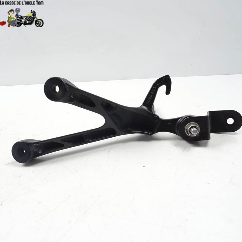 Platine Arrière Droit Suzuki 1000 GSXR 2019 - CTM-10719-29