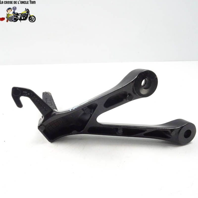 Platine Arrière Gauche Suzuki 1000 GSXR 2019 - CTM-10719-32