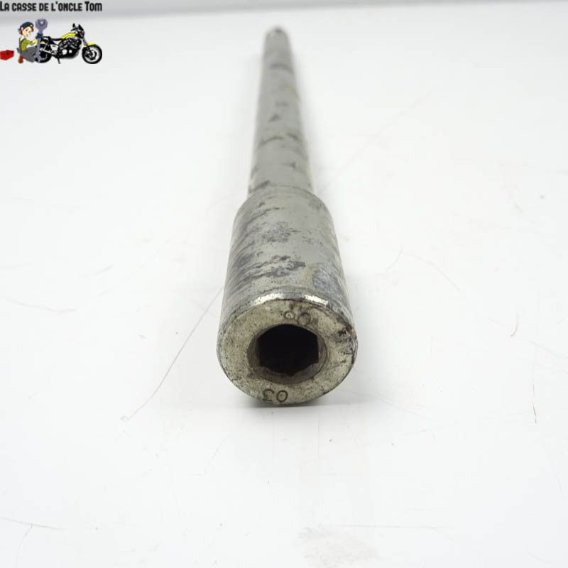 Axe de roue Avant Peugeot 50 jet force 2006 - CTM-8334-024