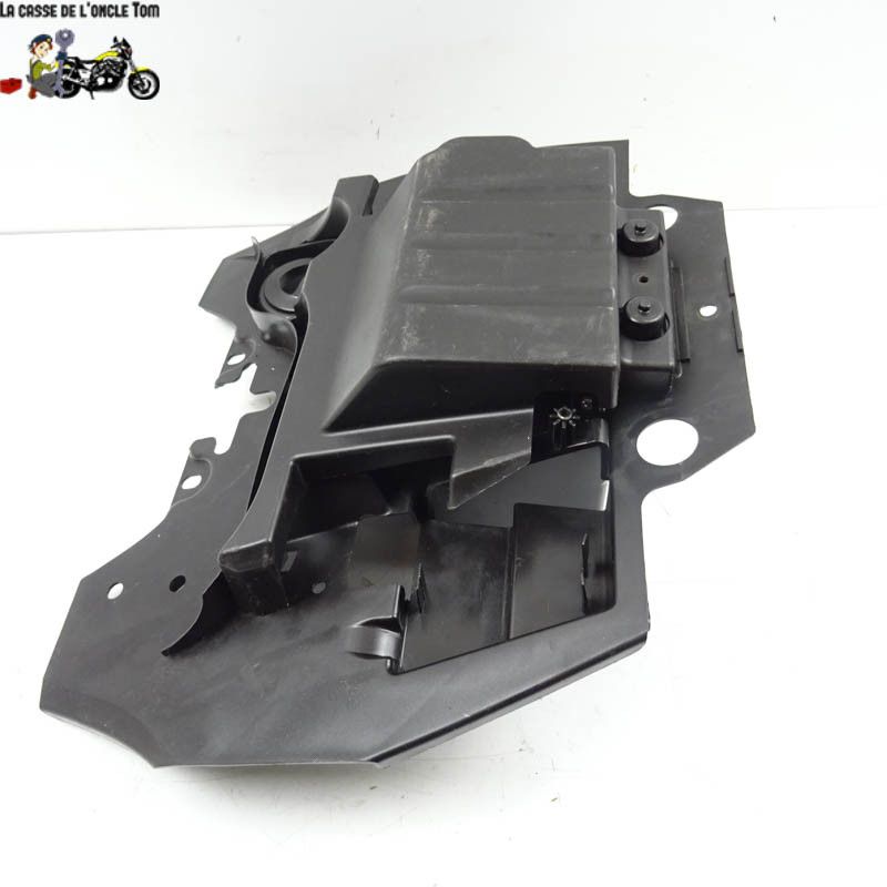 Plastique sous selle divers Peugeot 50 jet force 2006 - CTM-8334-036