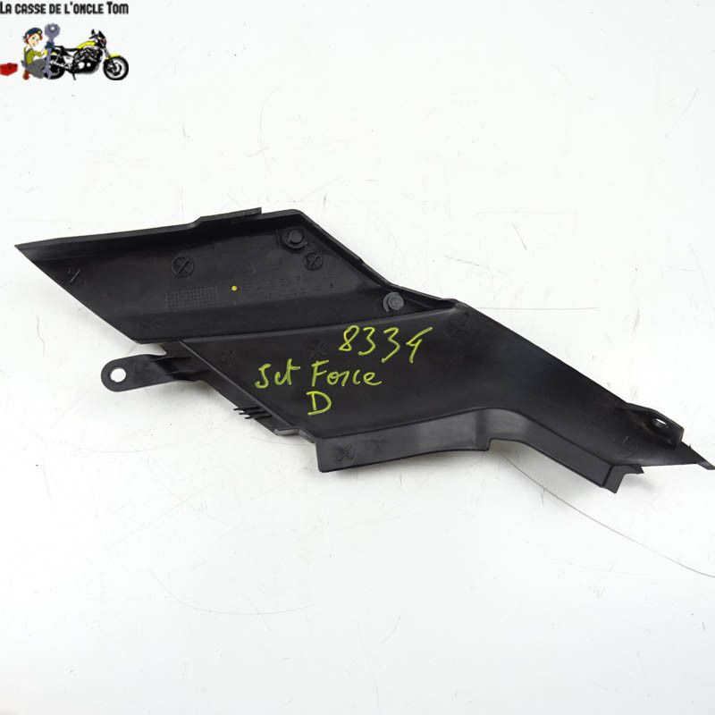 Cache latéral droit Peugeot 50 jet force 2006 - CTM-8334-052