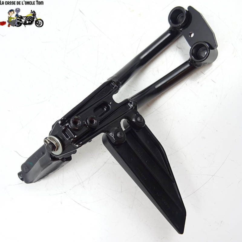 Platine + repose pied arrière droit  KTM 390 duke 2018 - CTM-10335-023