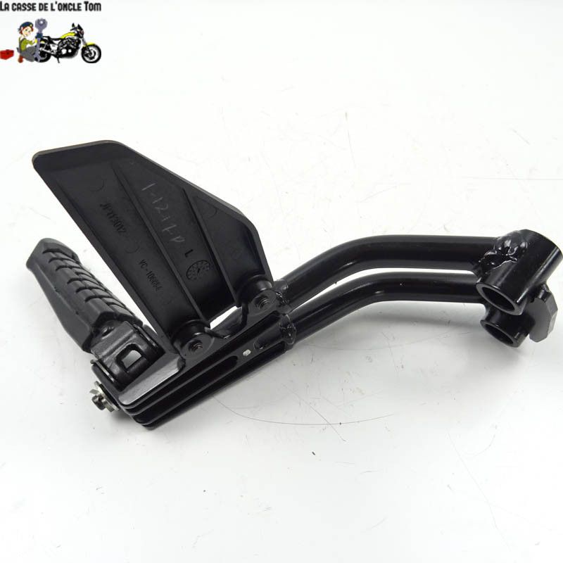 Platine + repose pied arrière gauche  KTM 390 duke 2018 - CTM-10335-027