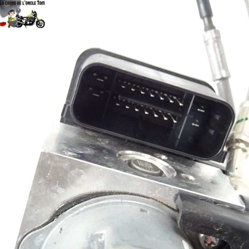 Centrale ABS + durites Triumph 765 street triple 2017 - CTM-11289-033