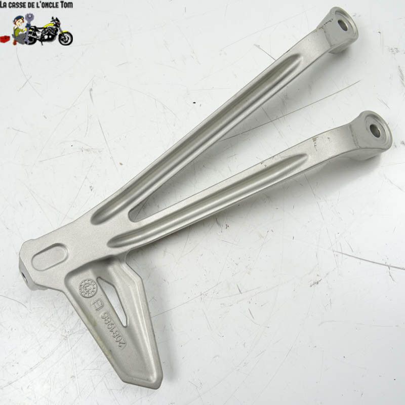 Platine arrière droite Triumph 765 street triple 2017 - CTM-11289-038