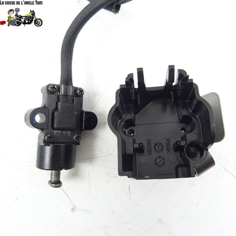 Contacteur de béquille + protection Triumph 765 street triple 2017 - CTM-11289-068