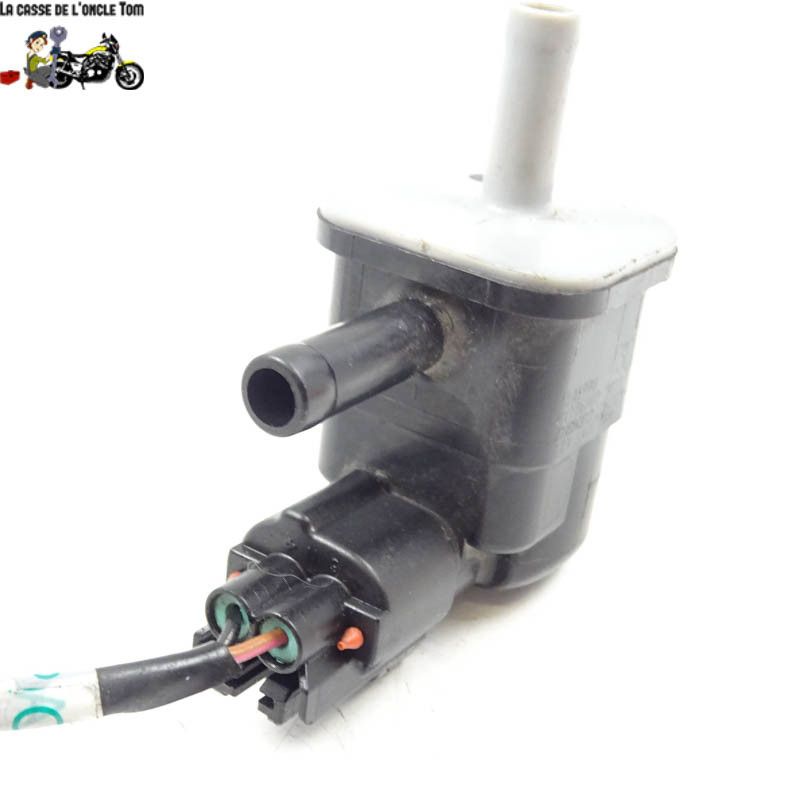 Vanne de purge Triumph 765 street triple 2017 - CTM-11289-073