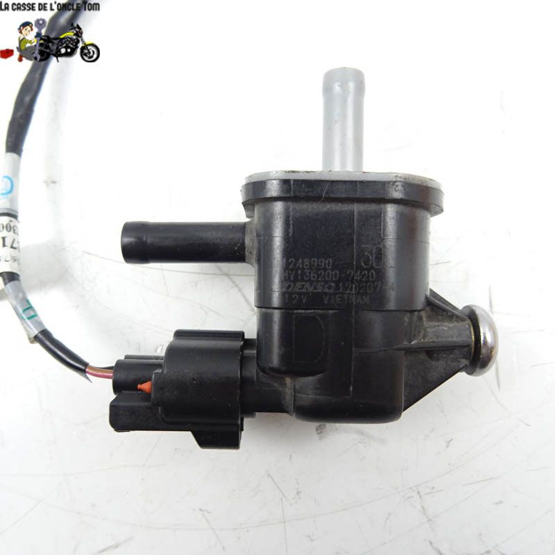 Vanne de purge Triumph 765 street triple 2017 - CTM-11289-073