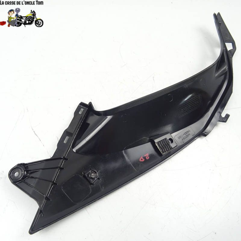 Cache latéral droit sous réservoir Kawasaki 800 z800 2015 - CTM-11113-002