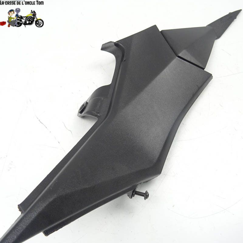 Cache latéral droit sous selle Kawasaki 800 z800 2015 - CTM-11113-004