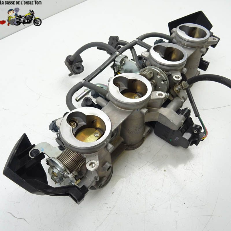 Rampe d'injection Kawasaki 800 z800 2015 - CTM-11113-050